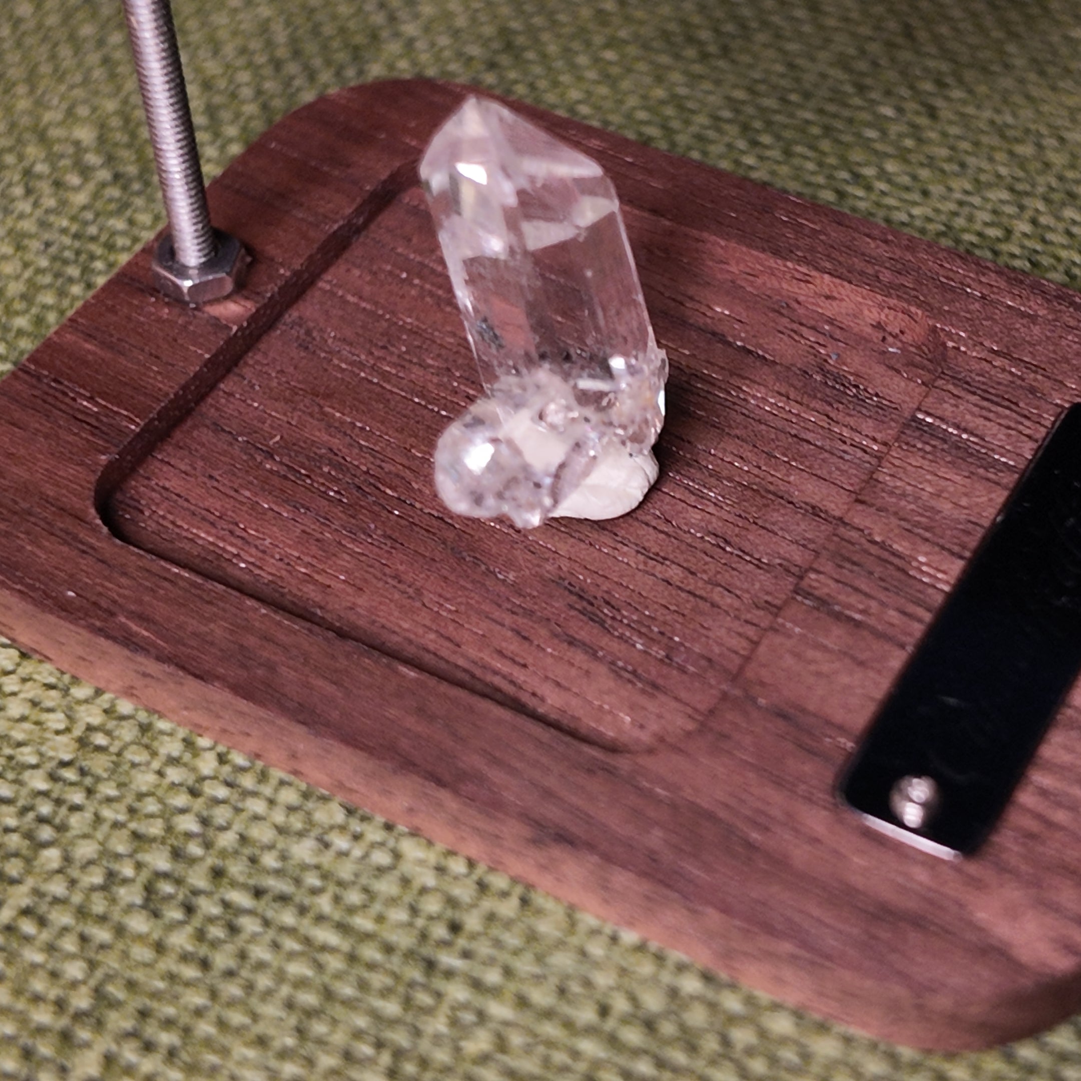 92-Herkimer diamond